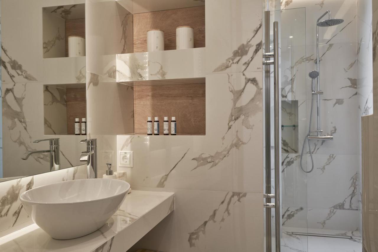 אתונה Charitos Heights Boutique Apt Ii, Kolonaki מראה חיצוני תמונה
